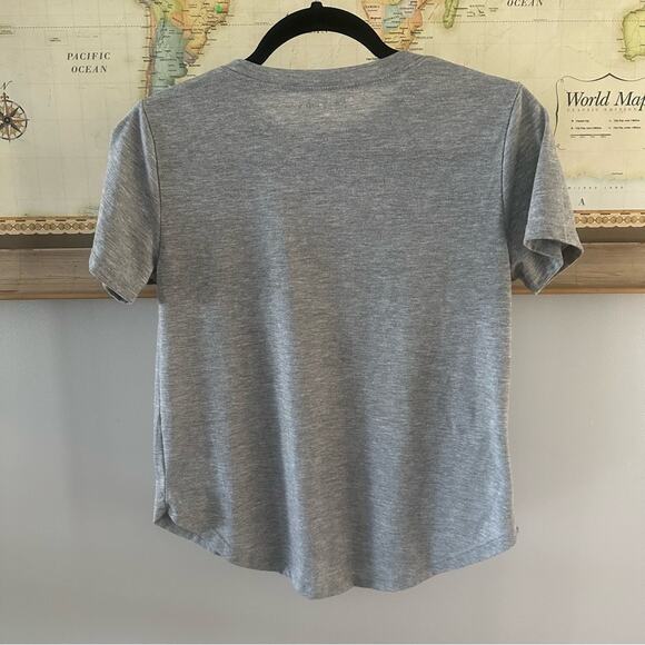 Friends New York Skyline Logo T-Shirt Womens Small Tee - Picture 2 of 4